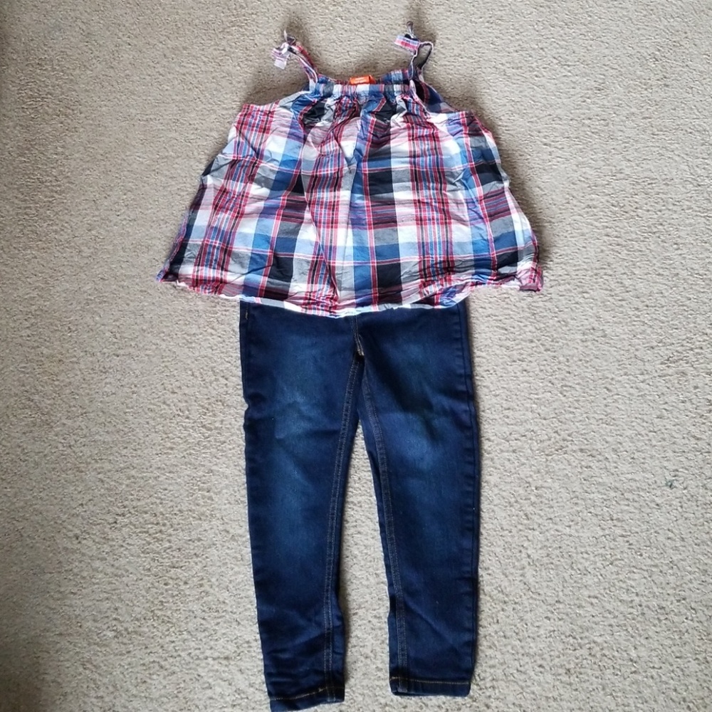 ❤️4/$20 Joe Fresh Jeggings and Tank